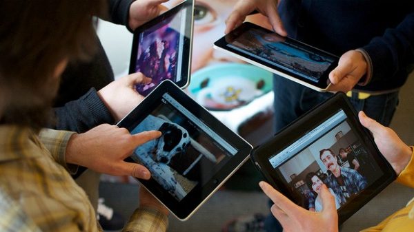 How Tablets Are Revolutionizing The Business/Consumer Relationship